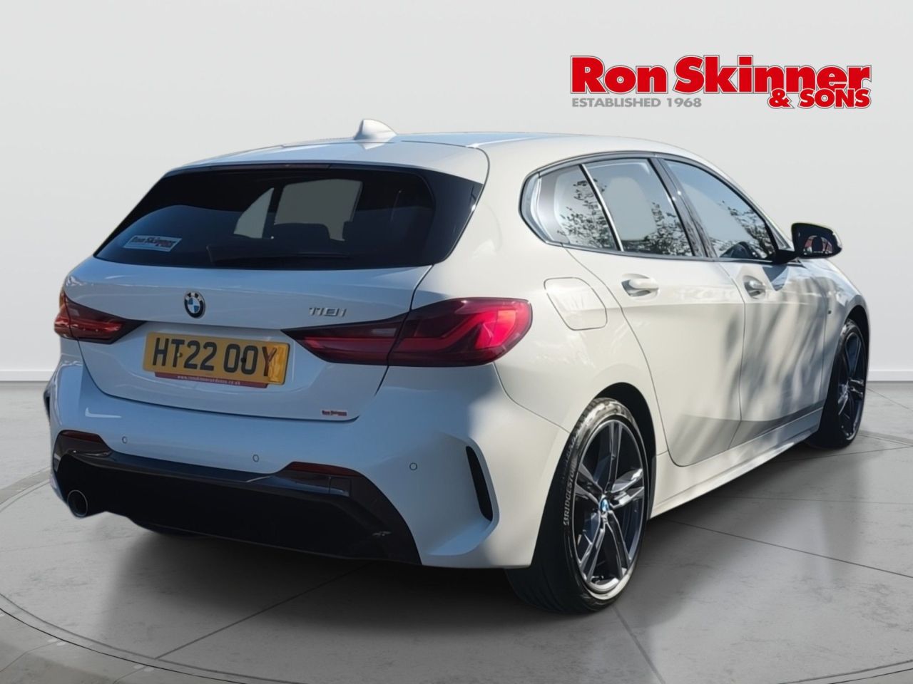 2022 22 BMW 1 SERIES