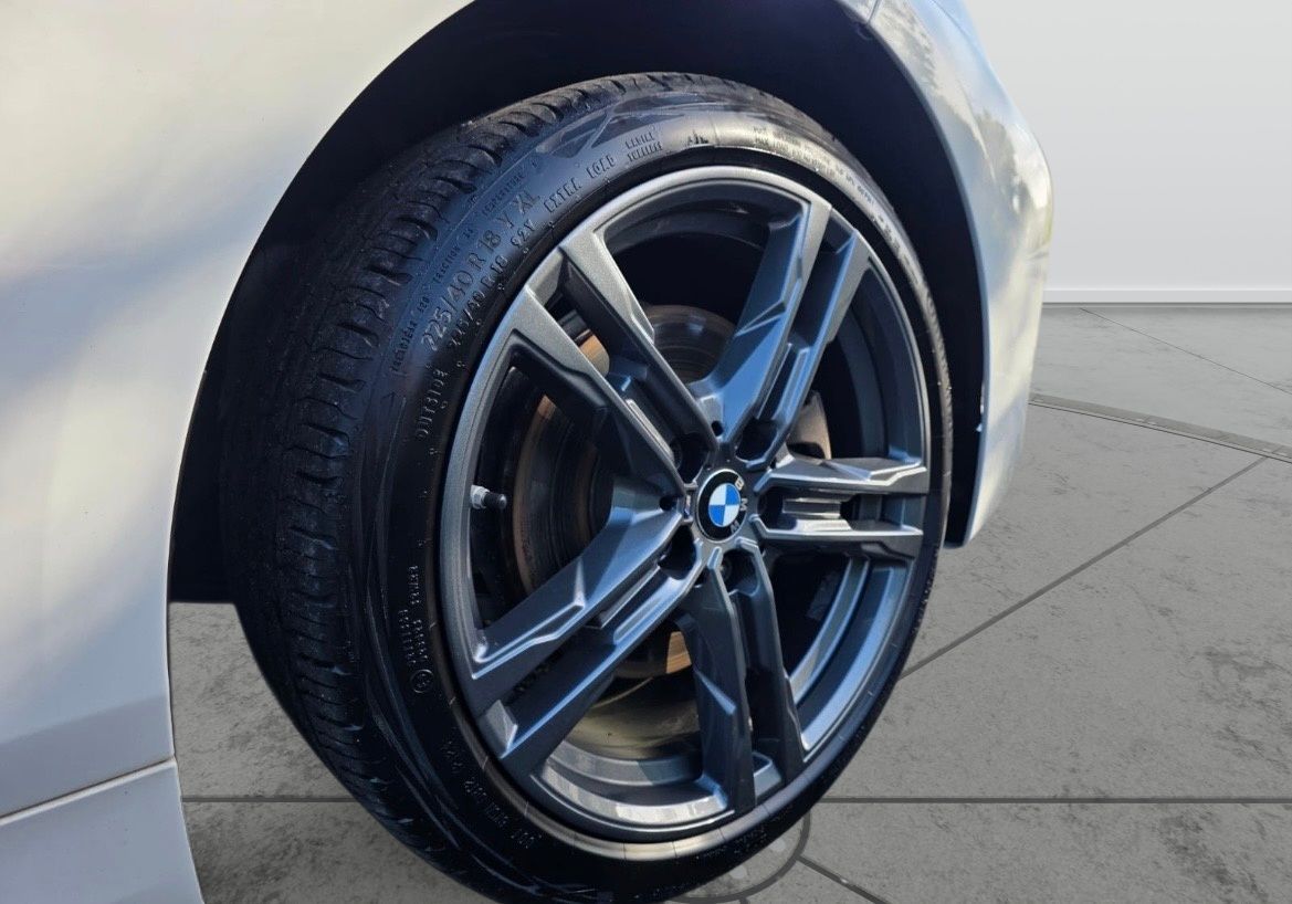 2022 22 BMW 1 SERIES
