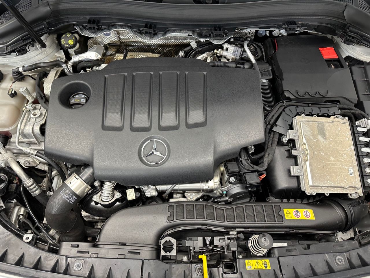 2023 MERCEDES B CLASS 2.0 B200d AMG Line (Executive) MPV 5dr Diesel 8G-DCT Euro 6 (s/s) (150 ps) - vehicle photo 8 for sale on PureCar