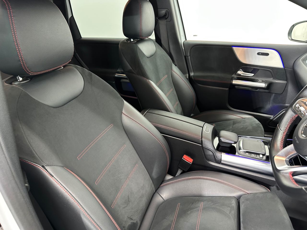 2023 MERCEDES B CLASS 2.0 B200d AMG Line (Executive) MPV 5dr Diesel 8G-DCT Euro 6 (s/s) (150 ps) - vehicle photo 21 for sale on PureCar