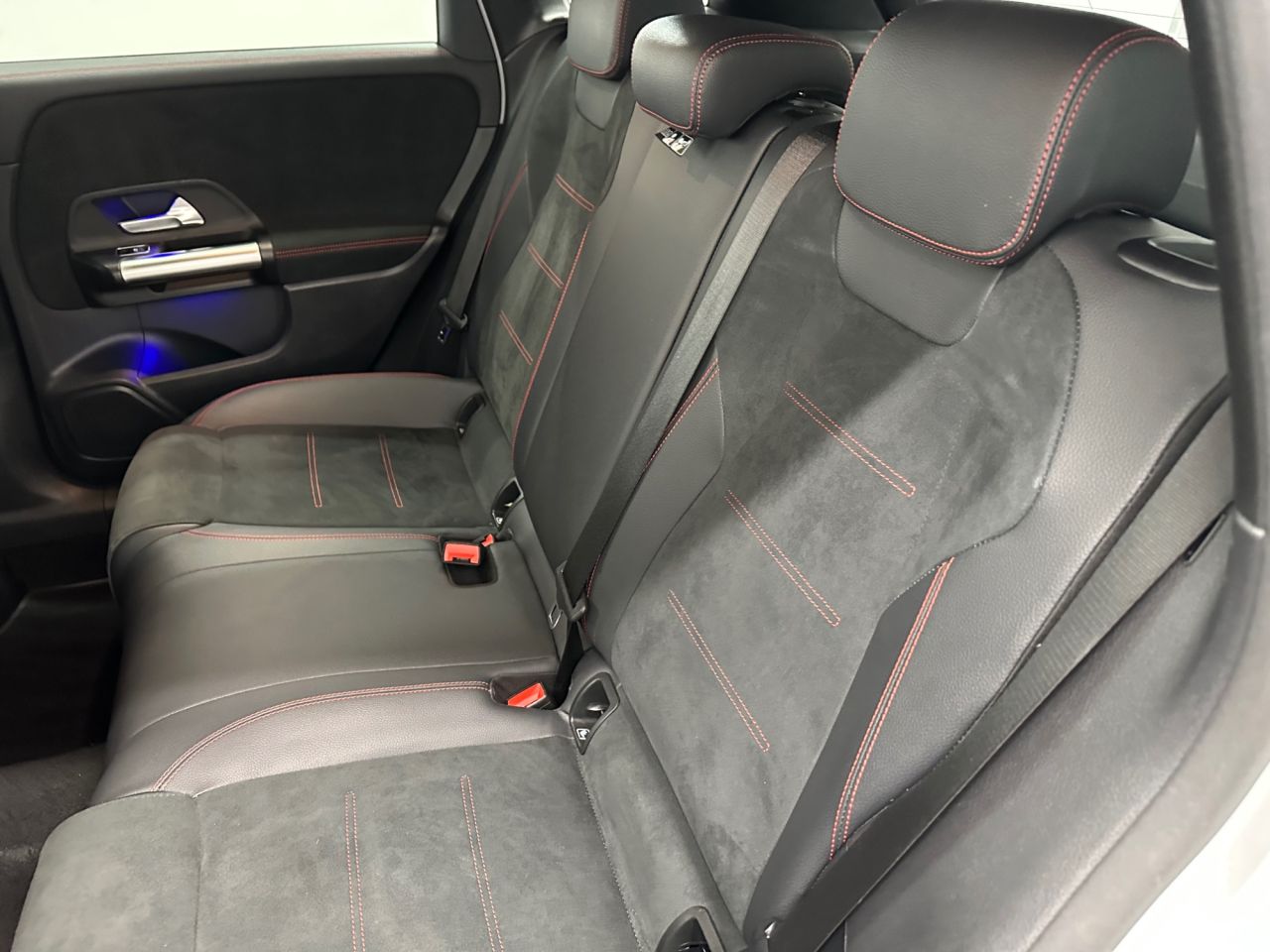 2023 MERCEDES B CLASS 2.0 B200d AMG Line (Executive) MPV 5dr Diesel 8G-DCT Euro 6 (s/s) (150 ps) - vehicle photo 26 for sale on PureCar