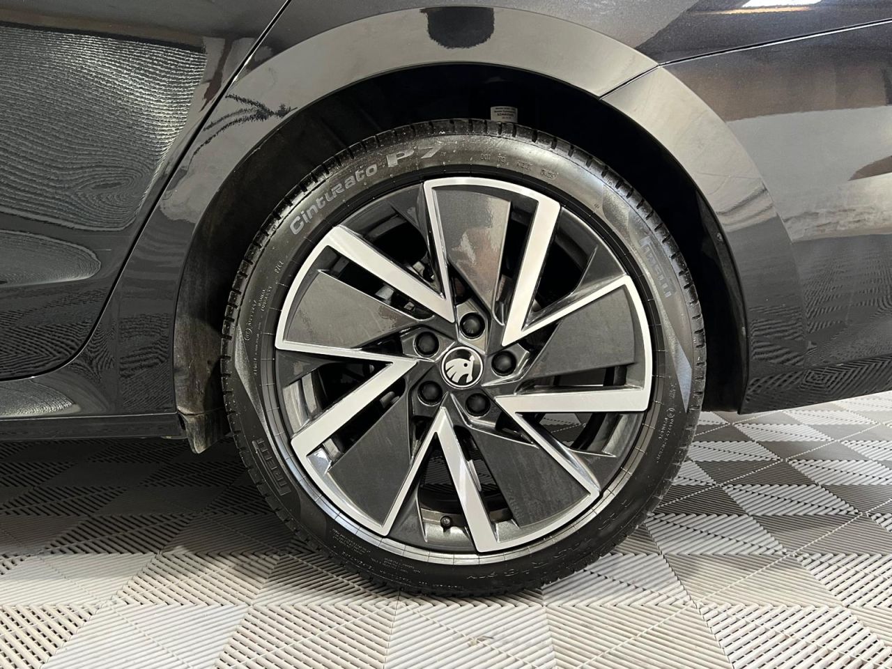 2026 SKODA OCTAVIA 2.0 TDI SportLine Hatchback 5dr Diesel DSG Euro 6 (s/s) (150 ps) VAT Q - CH - vehicle photo 16 for sale on PureCar