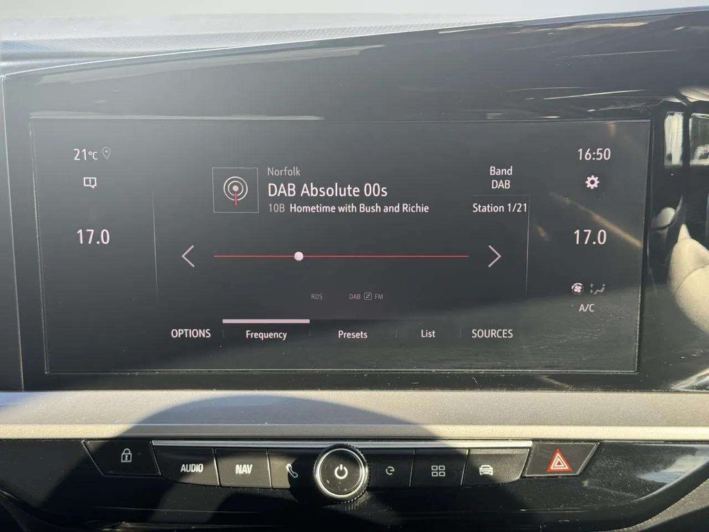 2023 Vauxhall Mokka Electric — image 6