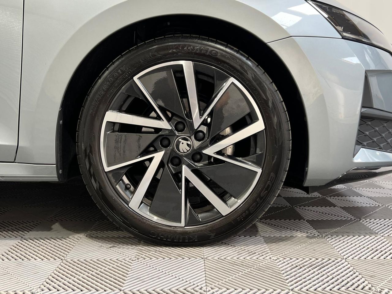 2026 SKODA OCTAVIA 2.0 TDI SportLine Hatchback 5dr Diesel DSG Euro 6 (s/s) (150 ps) VAT Q - CH - vehicle photo 15 for sale on PureCar