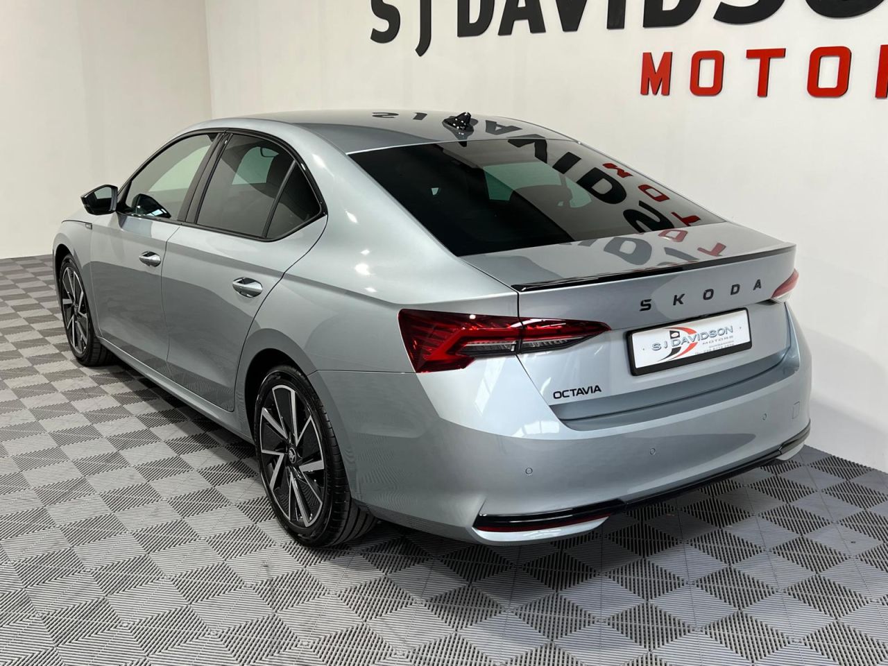 2026 SKODA OCTAVIA 2.0 TDI SportLine Hatchback 5dr Diesel DSG Euro 6 (s/s) (150 ps) VAT Q - CH - vehicle photo 2 for sale on PureCar