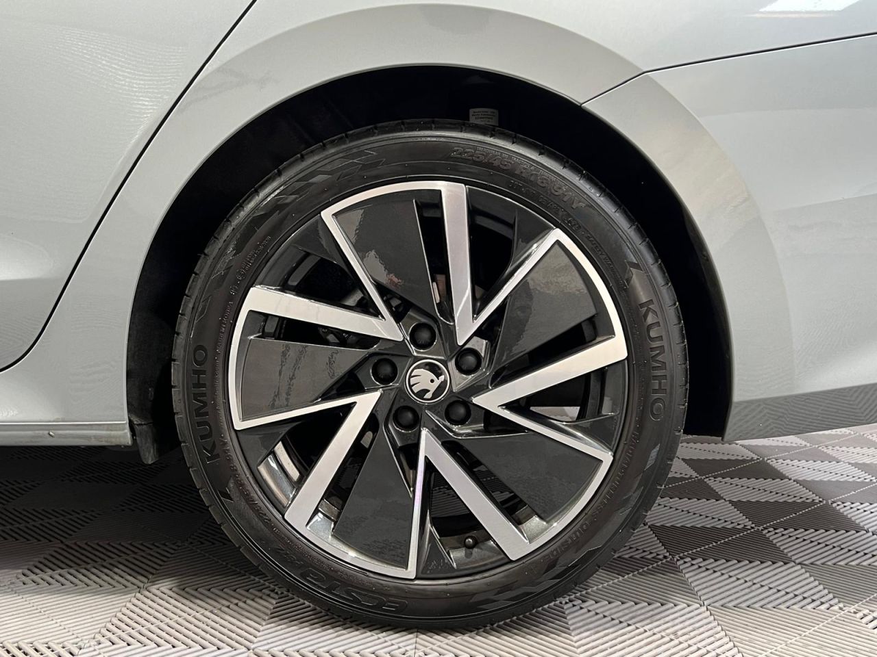 2026 SKODA OCTAVIA 2.0 TDI SportLine Hatchback 5dr Diesel DSG Euro 6 (s/s) (150 ps) VAT Q - CH - vehicle photo 16 for sale on PureCar