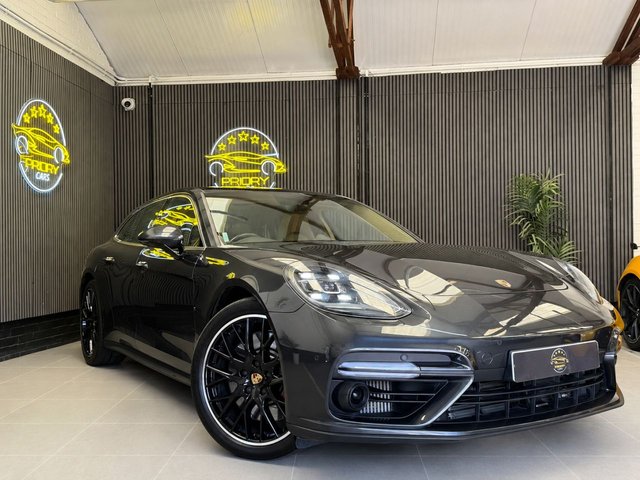 2019 Porsche Panamera