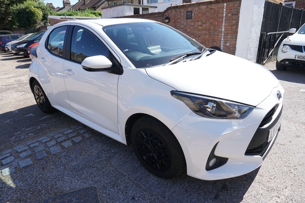 Mazda 2 Hybrid