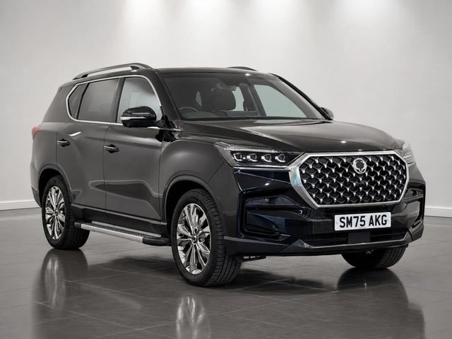 2025 KGM Rexton