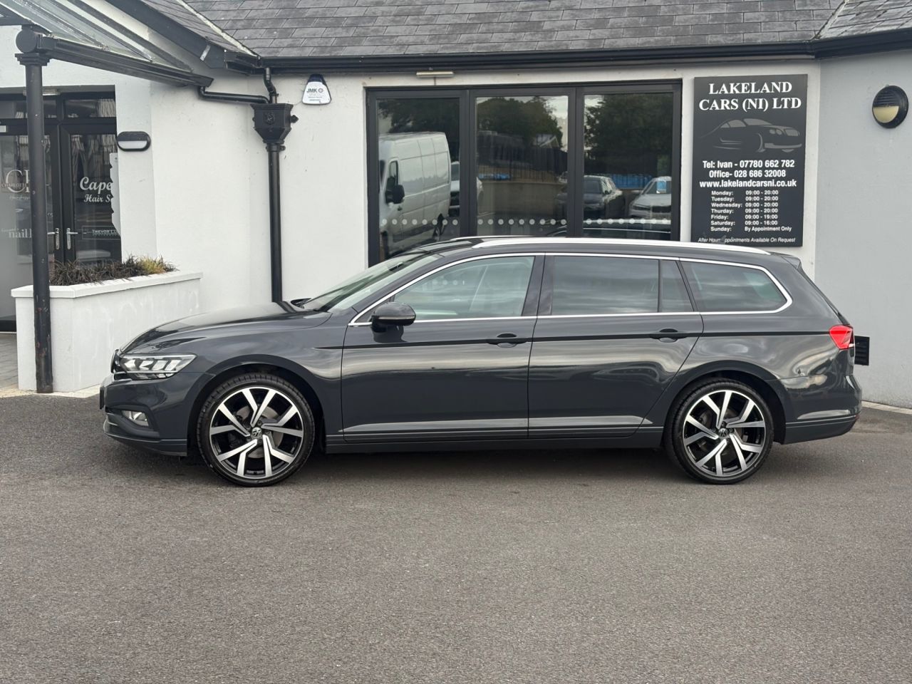 2021 VOLKSWAGEN PASSAT 2.0 TDI EVO SEL Estate 5dr Diesel Manual Euro 6 (s/s) (150 ps) - vehicle photo 3 for sale on PureCar