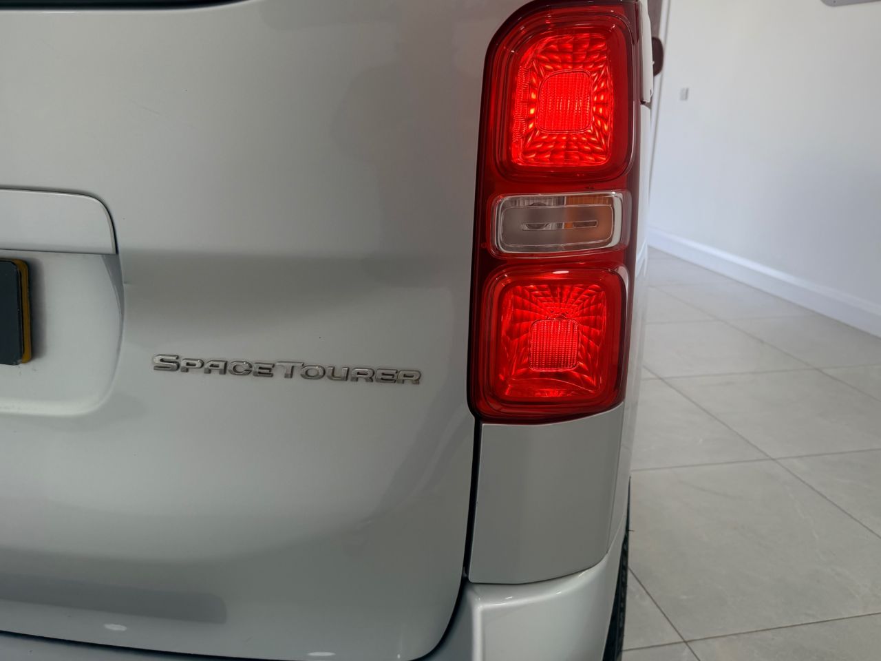 2017 CITROEN SPACETOURER 1.6 BlueHDi Feel M MPV 5dr Diesel Manual MWB Euro 6 (s/s) (115 ps) - vehicle photo 11 for sale on PureCar
