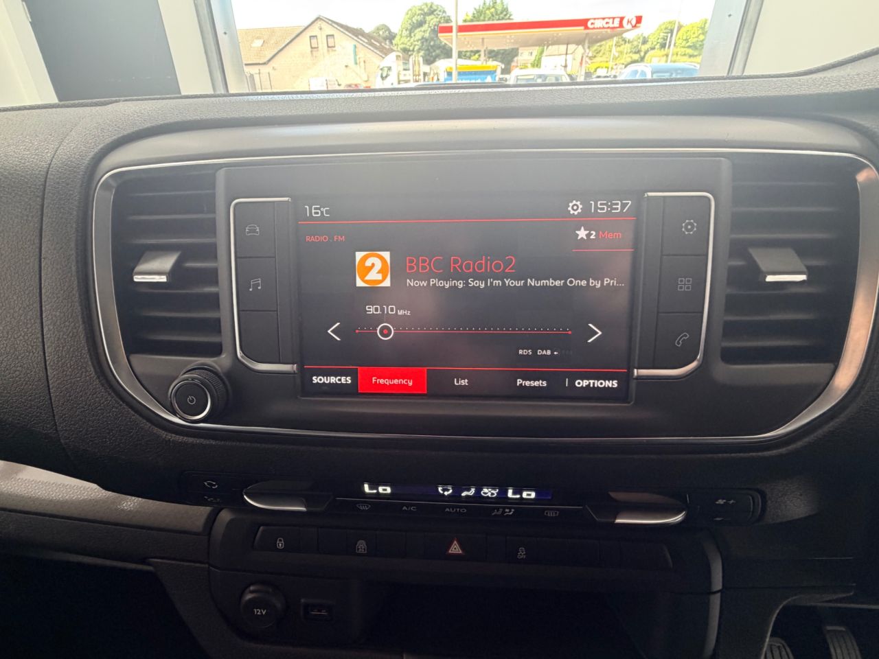 2017 CITROEN SPACETOURER 1.6 BlueHDi Feel M MPV 5dr Diesel Manual MWB Euro 6 (s/s) (115 ps) - vehicle photo 28 for sale on PureCar