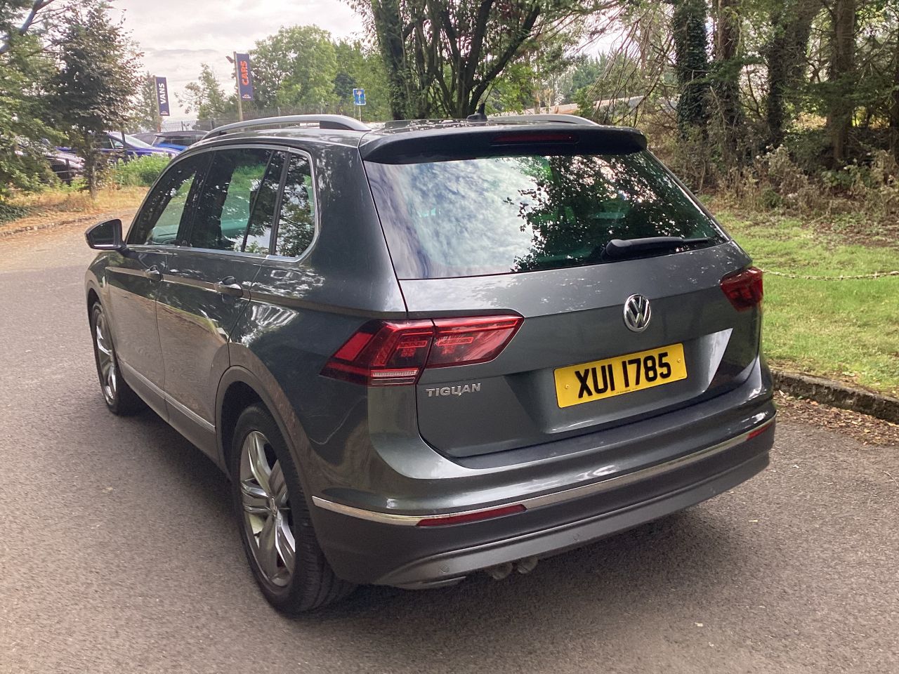 2019 VOLKSWAGEN TIGUAN 2.0 TDI SEL SUV 5dr Diesel Manual Euro 6 (s/s) (150 ps) - vehicle photo 11 for sale on PureCar