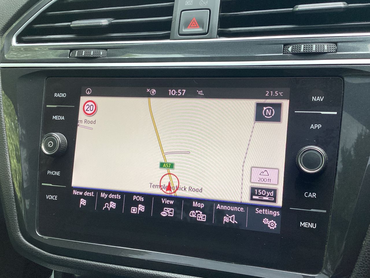 2019 VOLKSWAGEN TIGUAN 2.0 TDI SEL SUV 5dr Diesel Manual Euro 6 (s/s) (150 ps) - vehicle photo 22 for sale on PureCar