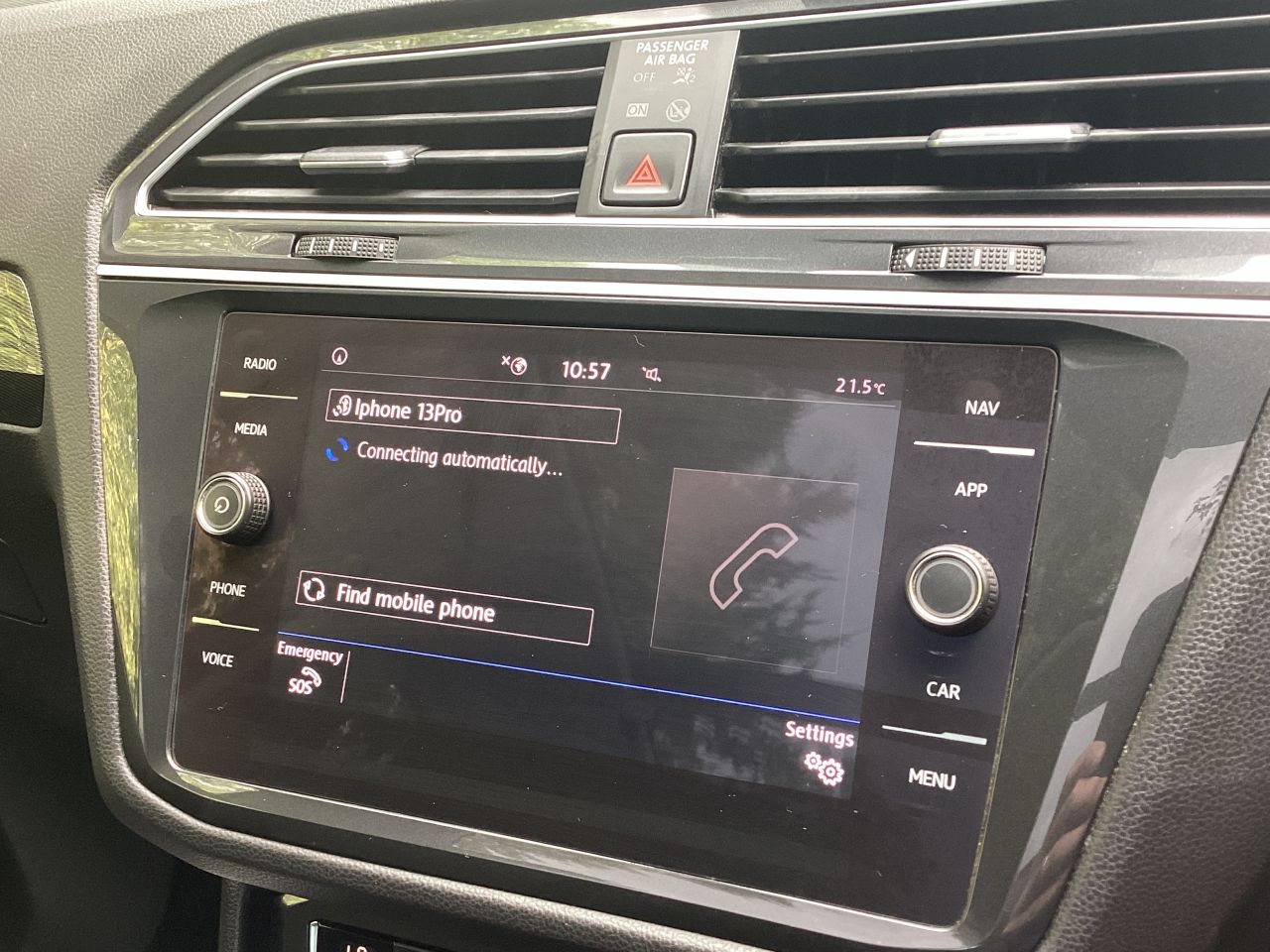 2019 VOLKSWAGEN TIGUAN 2.0 TDI SEL SUV 5dr Diesel Manual Euro 6 (s/s) (150 ps) - vehicle photo 23 for sale on PureCar