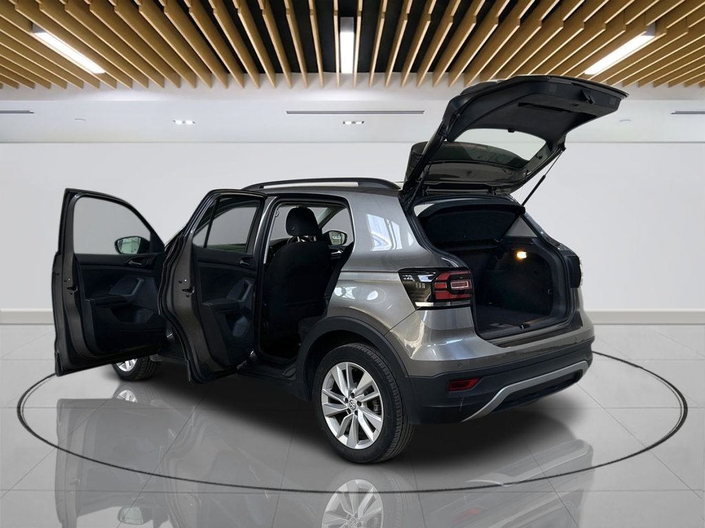 2020 Volkswagen T-Cross — image 8
