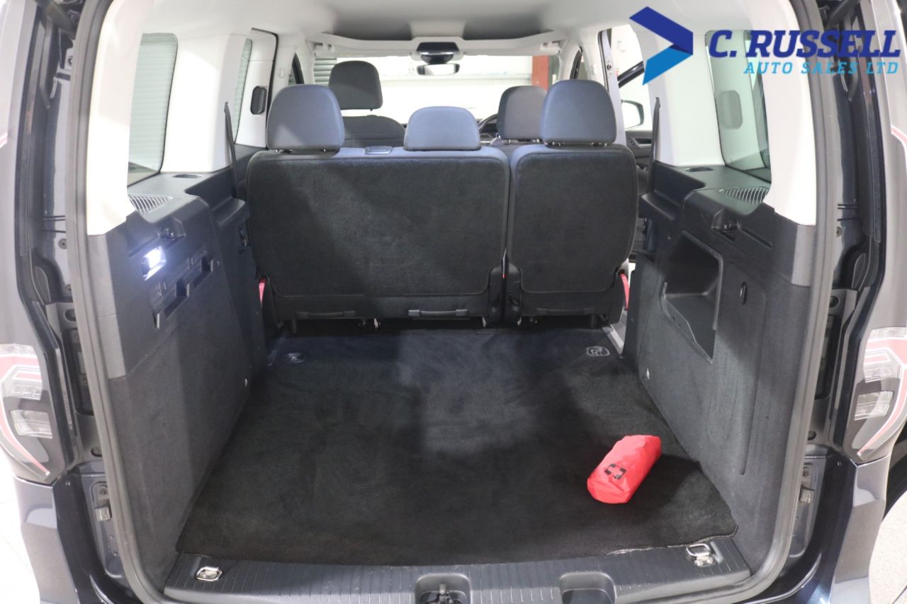2023 VOLKSWAGEN CADDY MAXI 2.0 TDI Life MPV 5dr Diesel DSG Euro 6 (s/s) (122 ps) - vehicle photo 23 for sale on PureCar