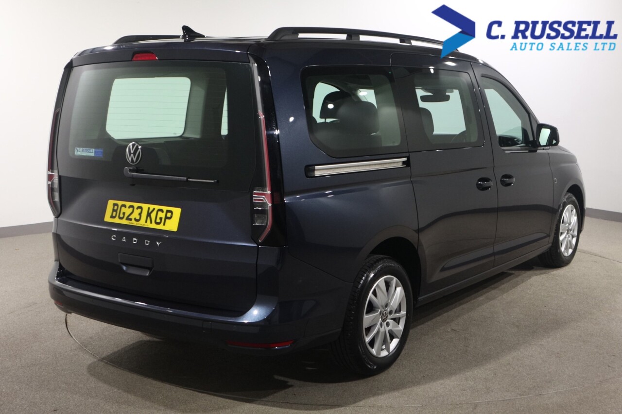2023 VOLKSWAGEN CADDY MAXI 2.0 TDI Life MPV 5dr Diesel DSG Euro 6 (s/s) (122 ps) - vehicle photo 10 for sale on PureCar