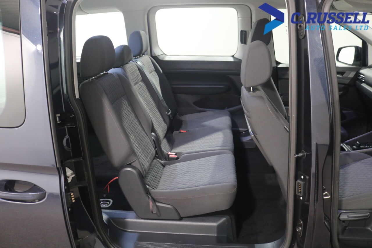 2023 VOLKSWAGEN CADDY MAXI 2.0 TDI Life MPV 5dr Diesel DSG Euro 6 (s/s) (122 ps) - vehicle photo 22 for sale on PureCar