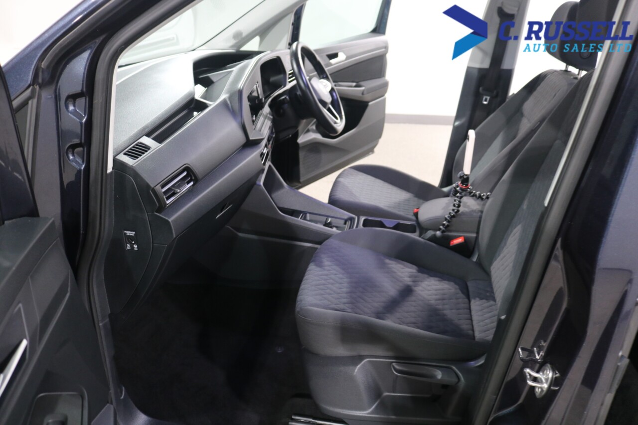 2023 VOLKSWAGEN CADDY MAXI 2.0 TDI Life MPV 5dr Diesel DSG Euro 6 (s/s) (122 ps) - vehicle photo 28 for sale on PureCar