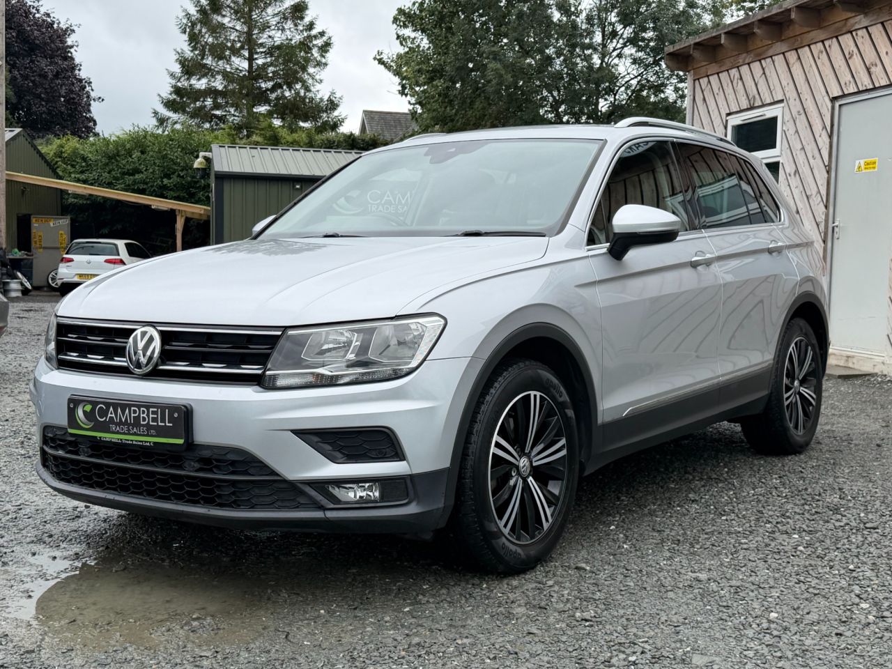2018 VOLKSWAGEN TIGUAN 2.0 TDI SE SUV 5dr Diesel Manual Euro 6 (s/s) (150 ps) - vehicle photo 2 for sale on PureCar