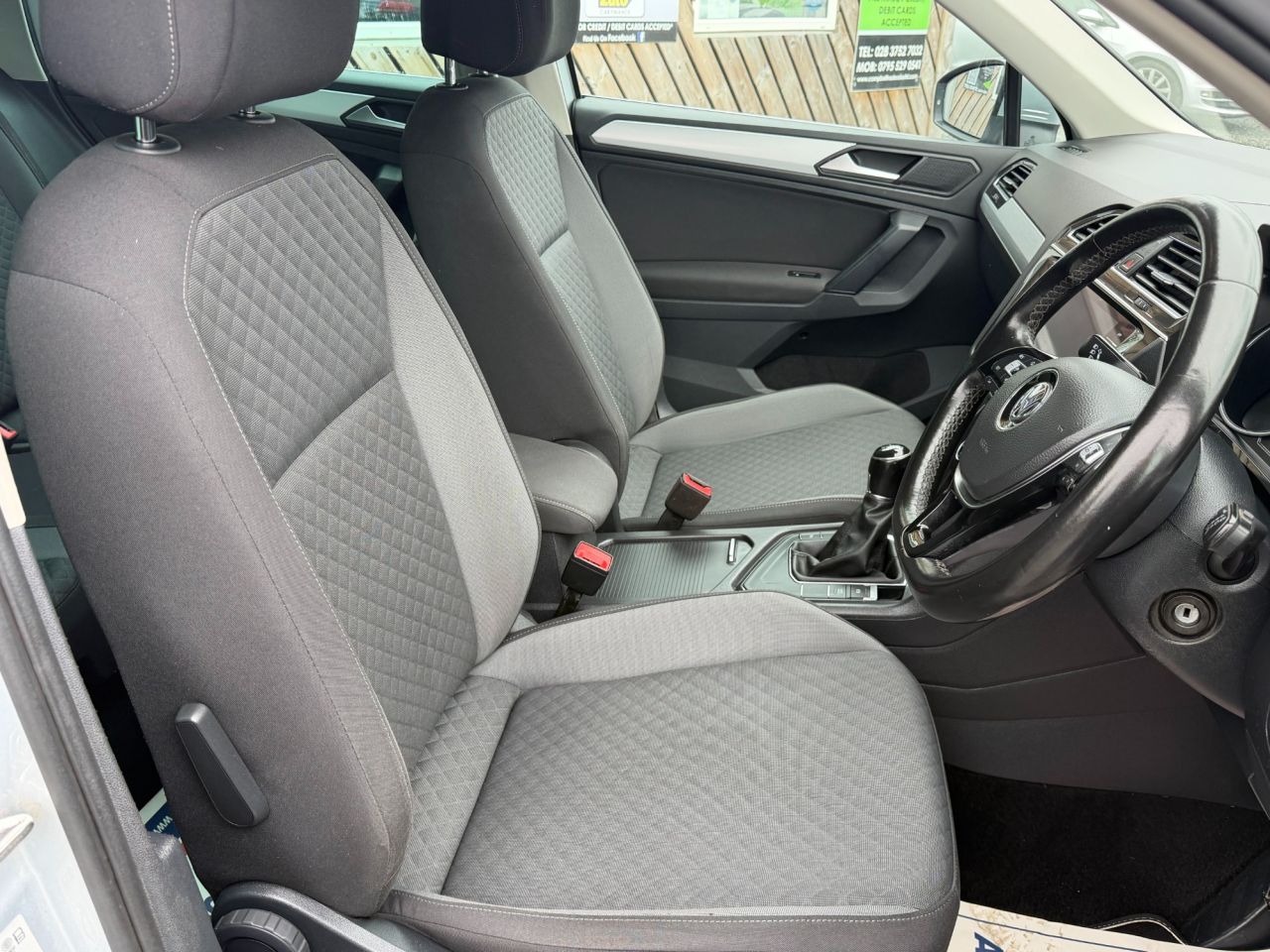 2018 VOLKSWAGEN TIGUAN 2.0 TDI SE SUV 5dr Diesel Manual Euro 6 (s/s) (150 ps) - vehicle photo 8 for sale on PureCar