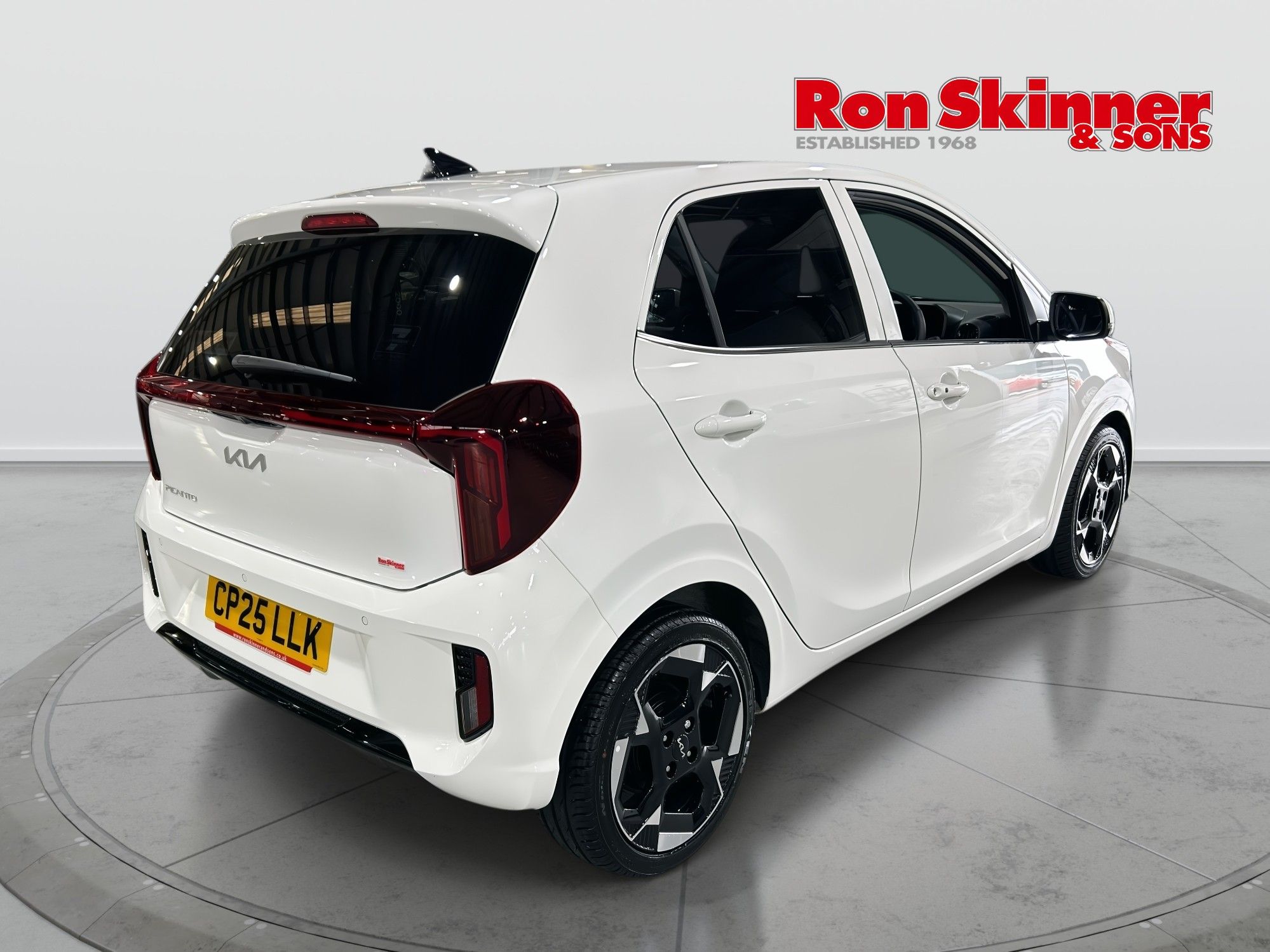 2025 Kia Picanto — image 4