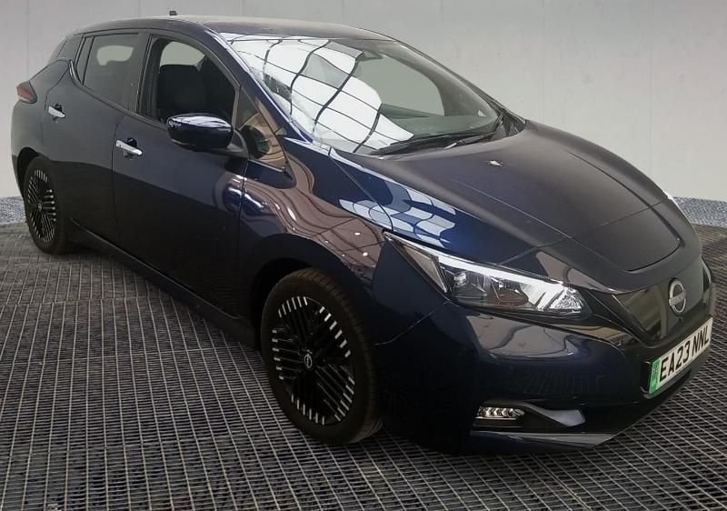 2023 NISSAN LEAF