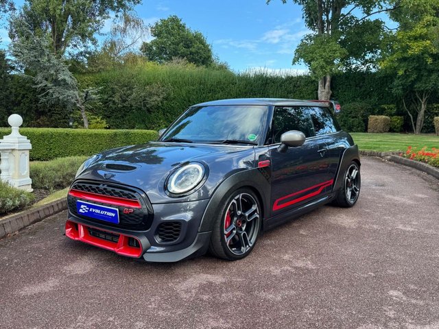 2020 MINI HATCH