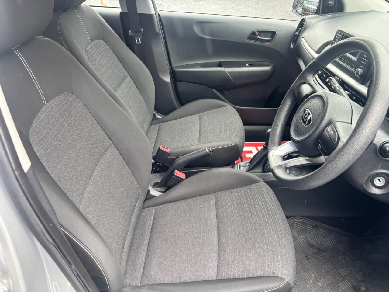 2018 KIA PICANTO 1.0 1 Hatchback 5dr Petrol Manual Euro 6 (66 bhp) - vehicle photo 9 for sale on PureCar