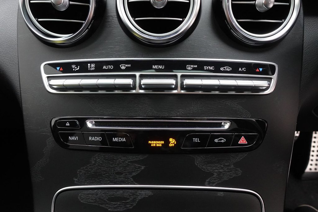 2019 Mercedes-Benz GLC — image 31
