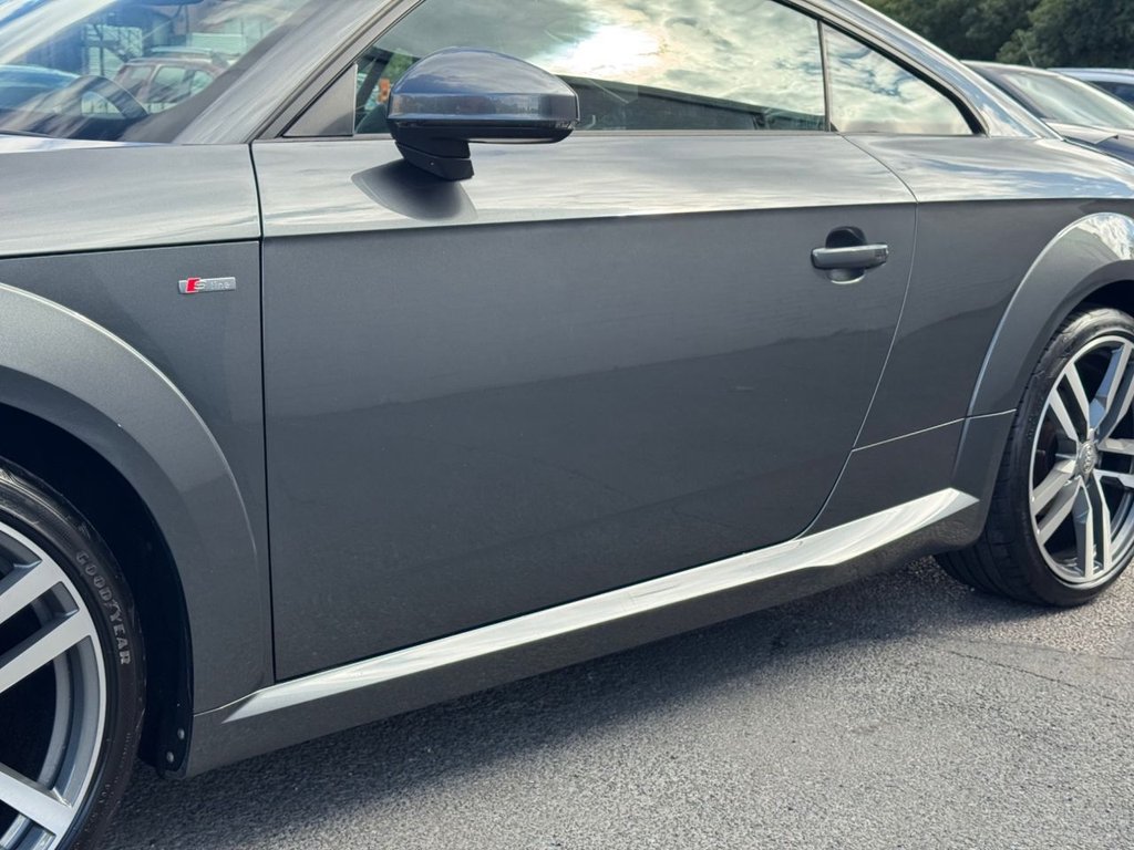 2015 Audi TT — image 17