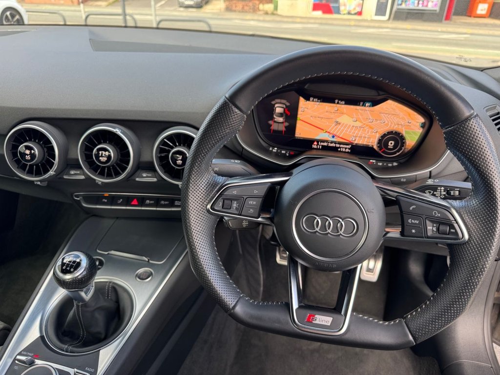 2015 Audi TT — image 39