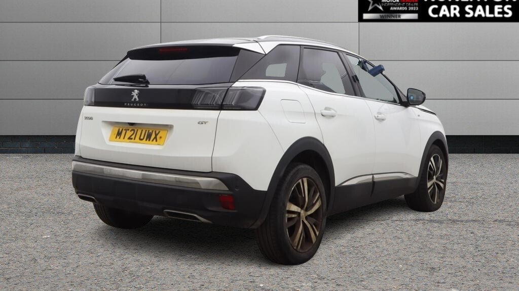 2021 Peugeot 3008 — image 3