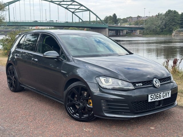2016 Volkswagen Golf