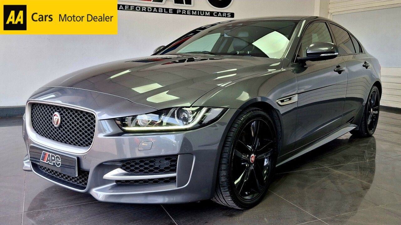2017 JAGUAR XE