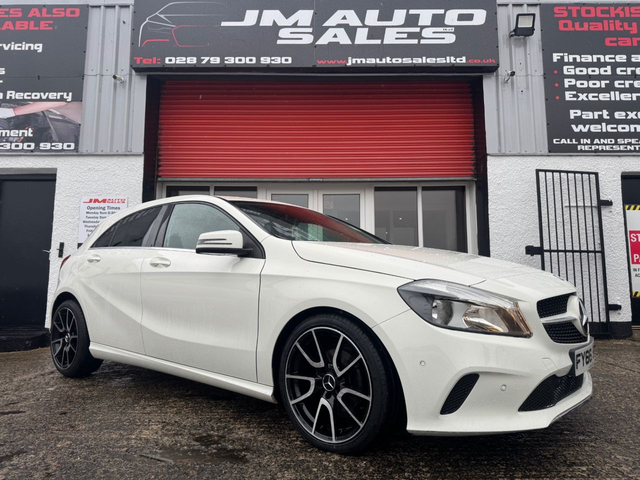 MERCEDES A CLASS 2016