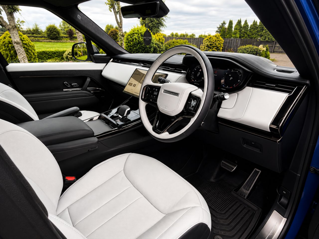 2024 LAND ROVER RANGE ROVER SPORT 3.0 P400 MHEV Autobiography SUV 5dr Petrol Auto 4WD Euro 6 (s/s) (400 ps) - vehicle photo 12 for sale on PureCar