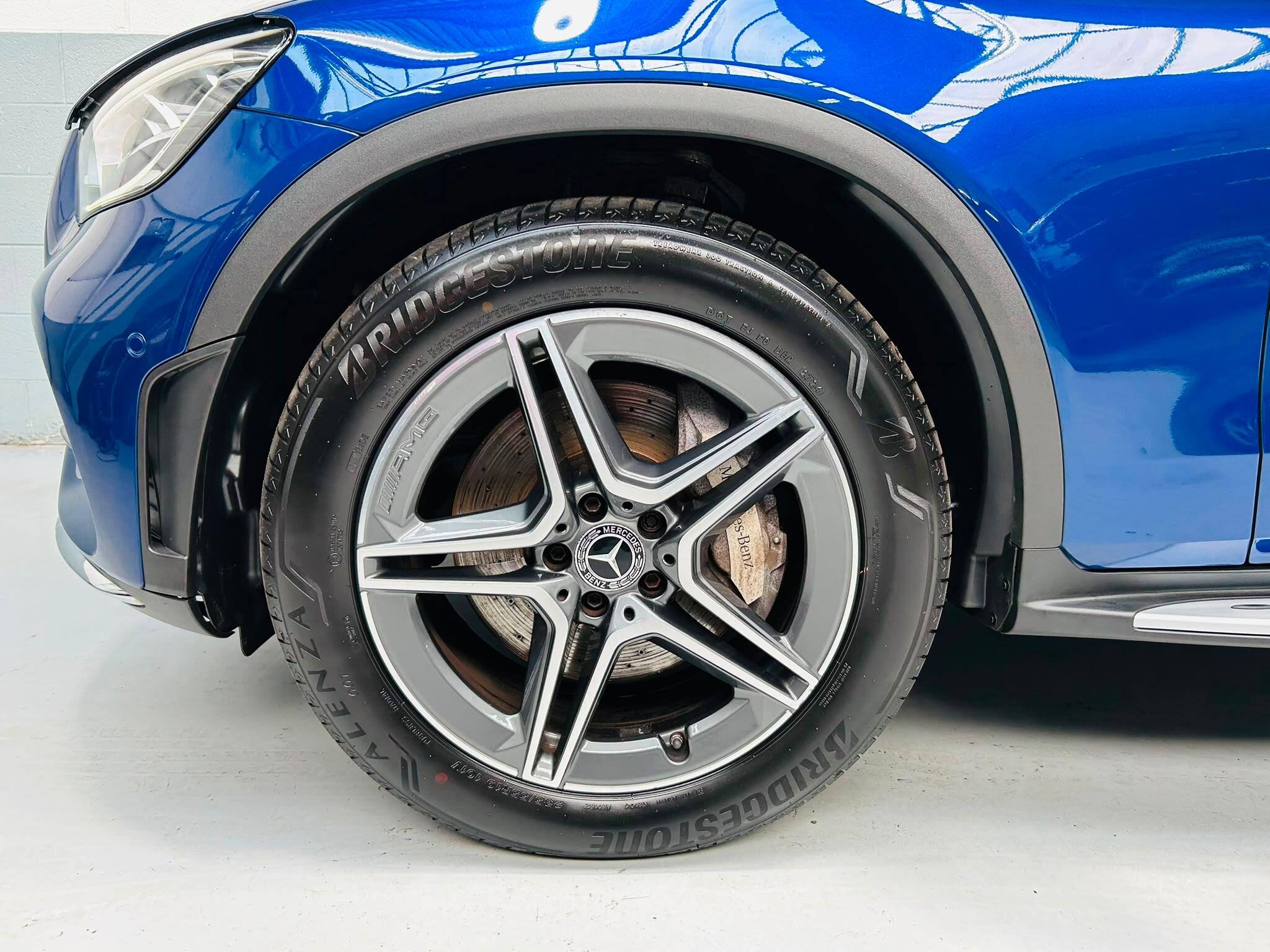 2019 MERCEDES GLC 2.0 GLC220d AMG Line G-Tronic+ 4MATIC Euro 6 (s/s) 5dr - vehicle photo 14 for sale on PureCar