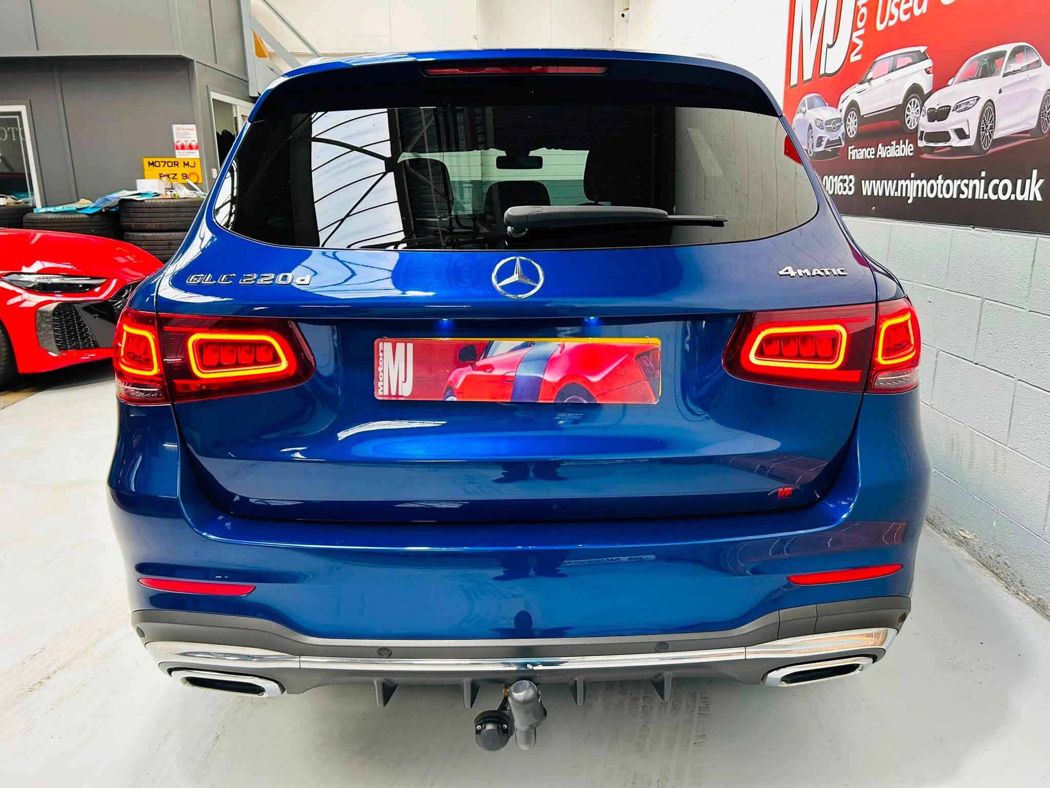 2019 MERCEDES GLC 2.0 GLC220d AMG Line G-Tronic+ 4MATIC Euro 6 (s/s) 5dr - vehicle photo 16 for sale on PureCar