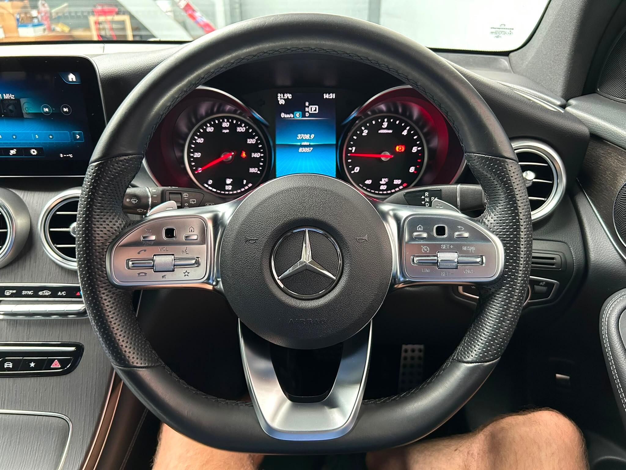 2019 MERCEDES GLC 2.0 GLC220d AMG Line G-Tronic+ 4MATIC Euro 6 (s/s) 5dr - vehicle photo 26 for sale on PureCar
