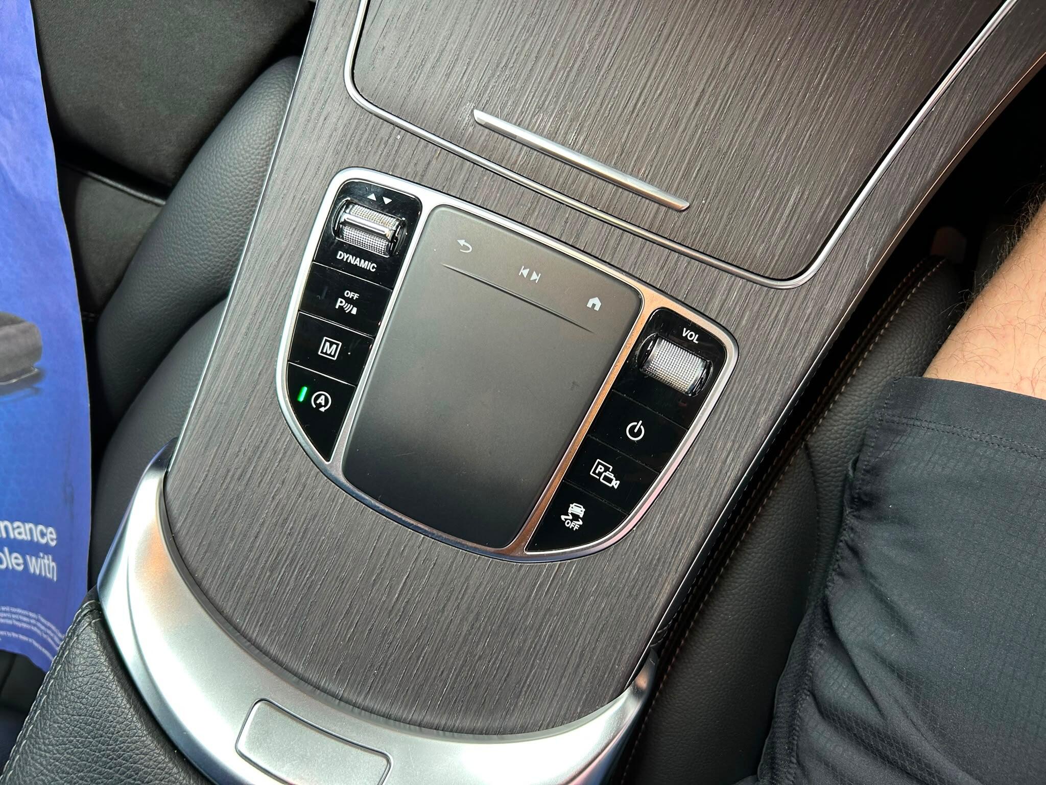 2019 MERCEDES GLC 2.0 GLC220d AMG Line G-Tronic+ 4MATIC Euro 6 (s/s) 5dr - vehicle photo 31 for sale on PureCar
