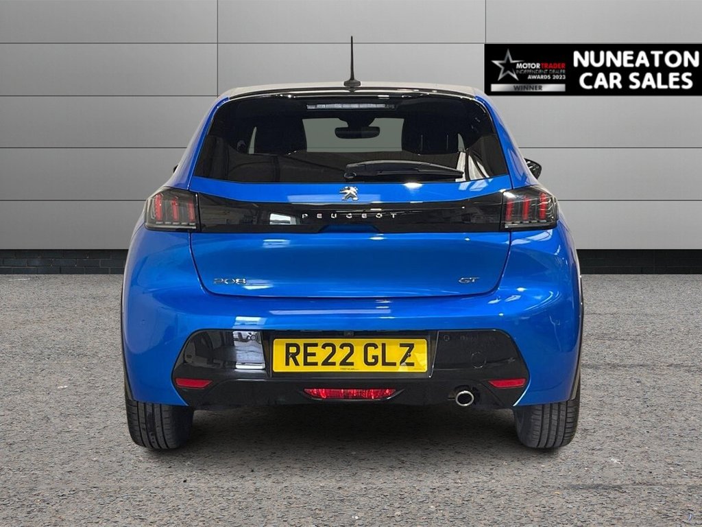 2022 Peugeot 208 — image 3
