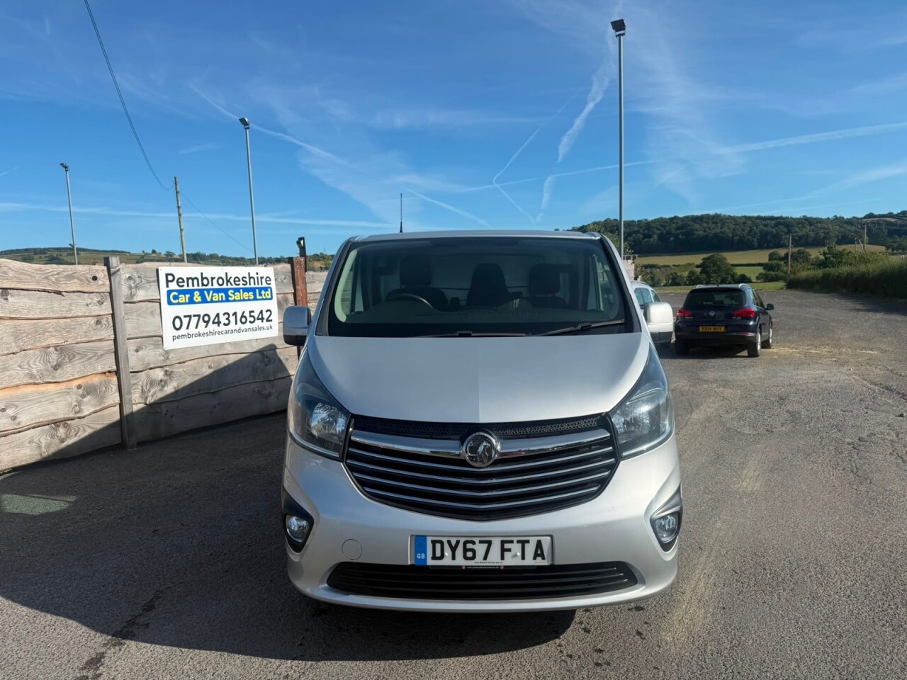 2017 67 VAUXHALL VIVARO