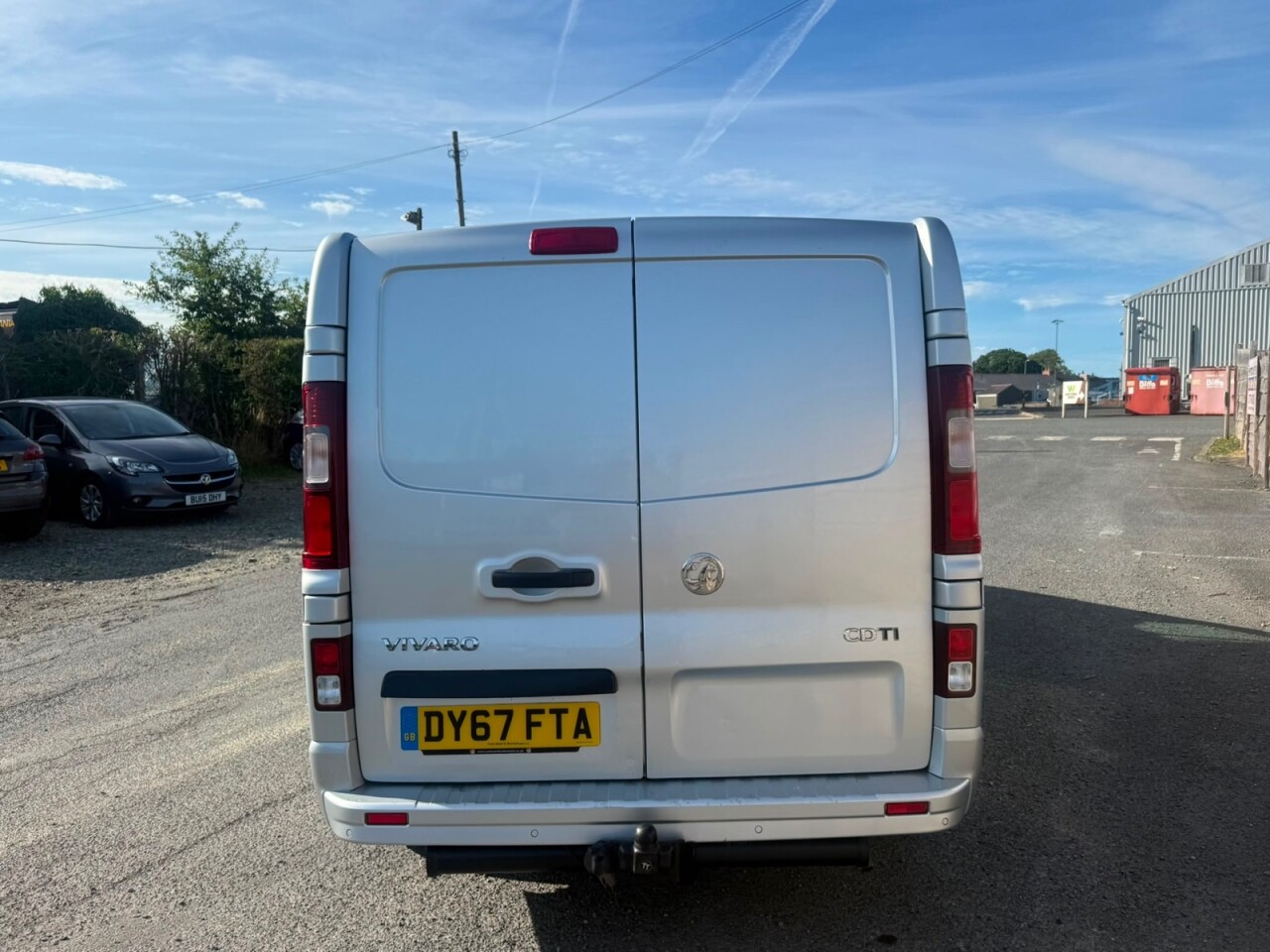 2017 67 VAUXHALL VIVARO