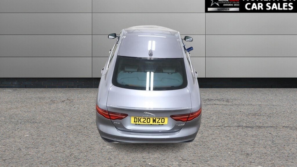 2020 Jaguar XE — image 4