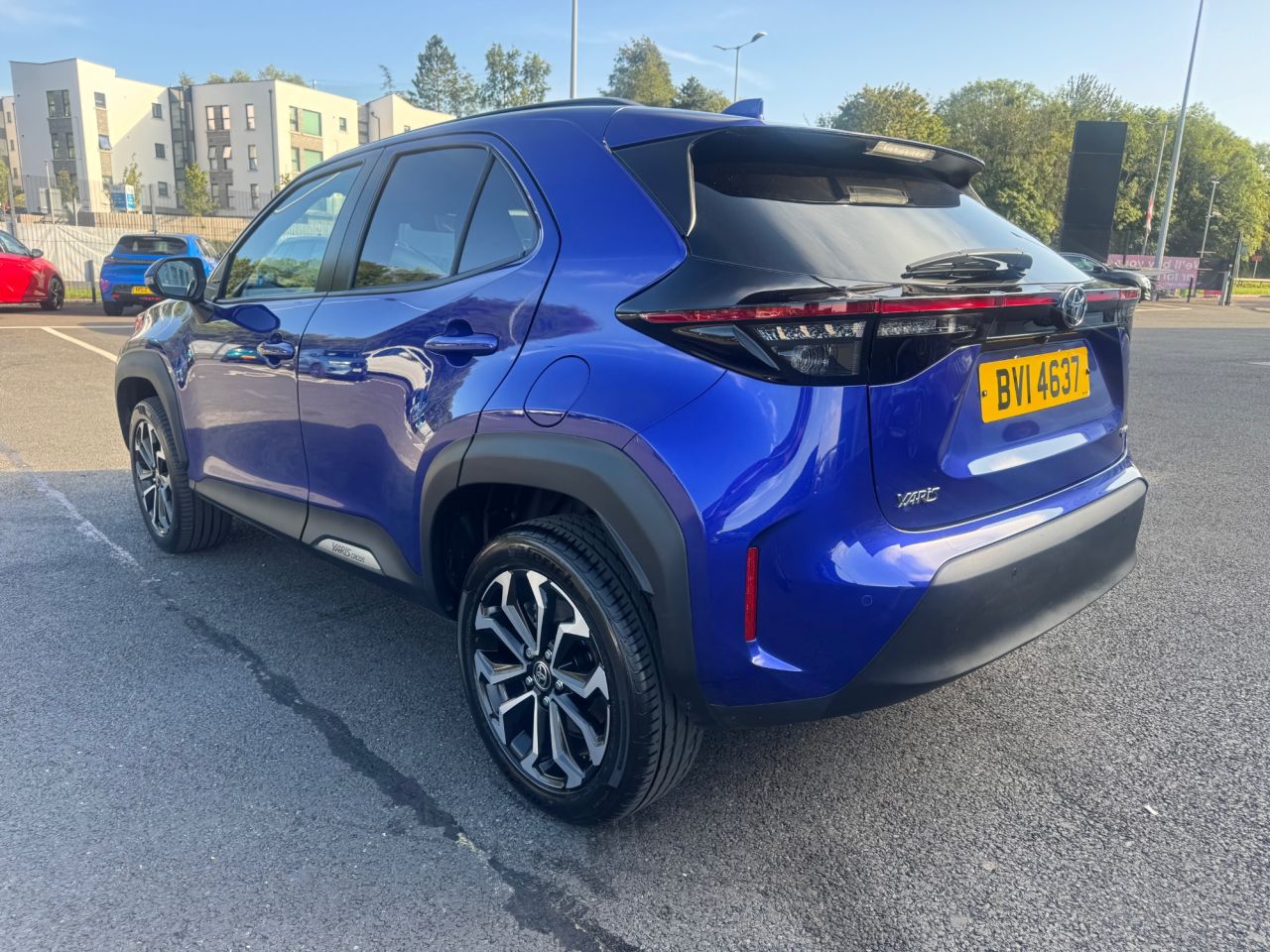 2024 TOYOTA YARIS CROSS 1.5 VVT-h Design SUV 5dr Petrol Hybrid E-CVT Euro 6 (s/s) (116 ps) - vehicle photo 4 for sale on PureCar