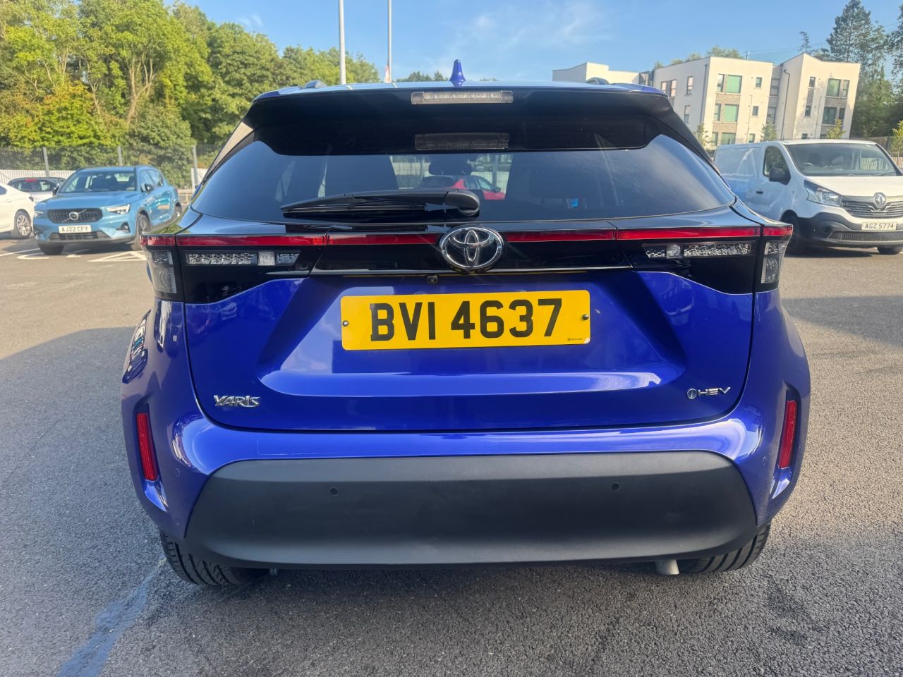 2024 TOYOTA YARIS CROSS 1.5 VVT-h Design SUV 5dr Petrol Hybrid E-CVT Euro 6 (s/s) (116 ps) - vehicle photo 5 for sale on PureCar