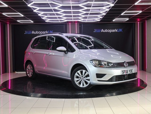 2016 Volkswagen GOLF