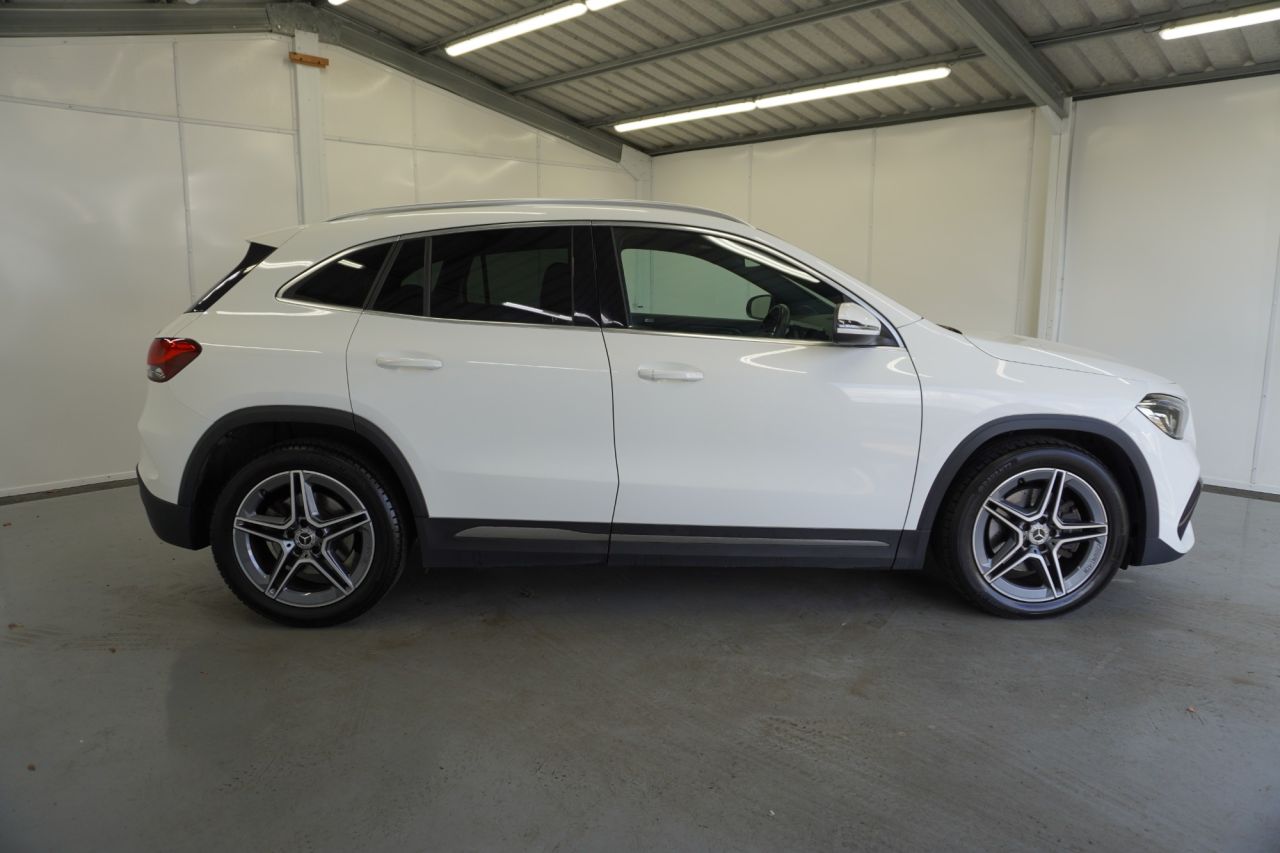 2022 MERCEDES GLA 2.0 GLA220d AMG Line SUV 5dr Diesel 8G-DCT 4MATIC Euro 6 (s/s) (190 ps) - vehicle photo 6 for sale on PureCar
